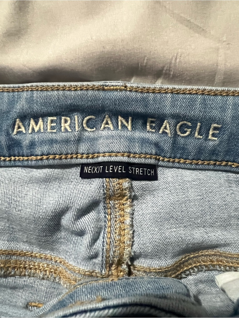 American Eagle Denim Shorts - Picture 3 of 4